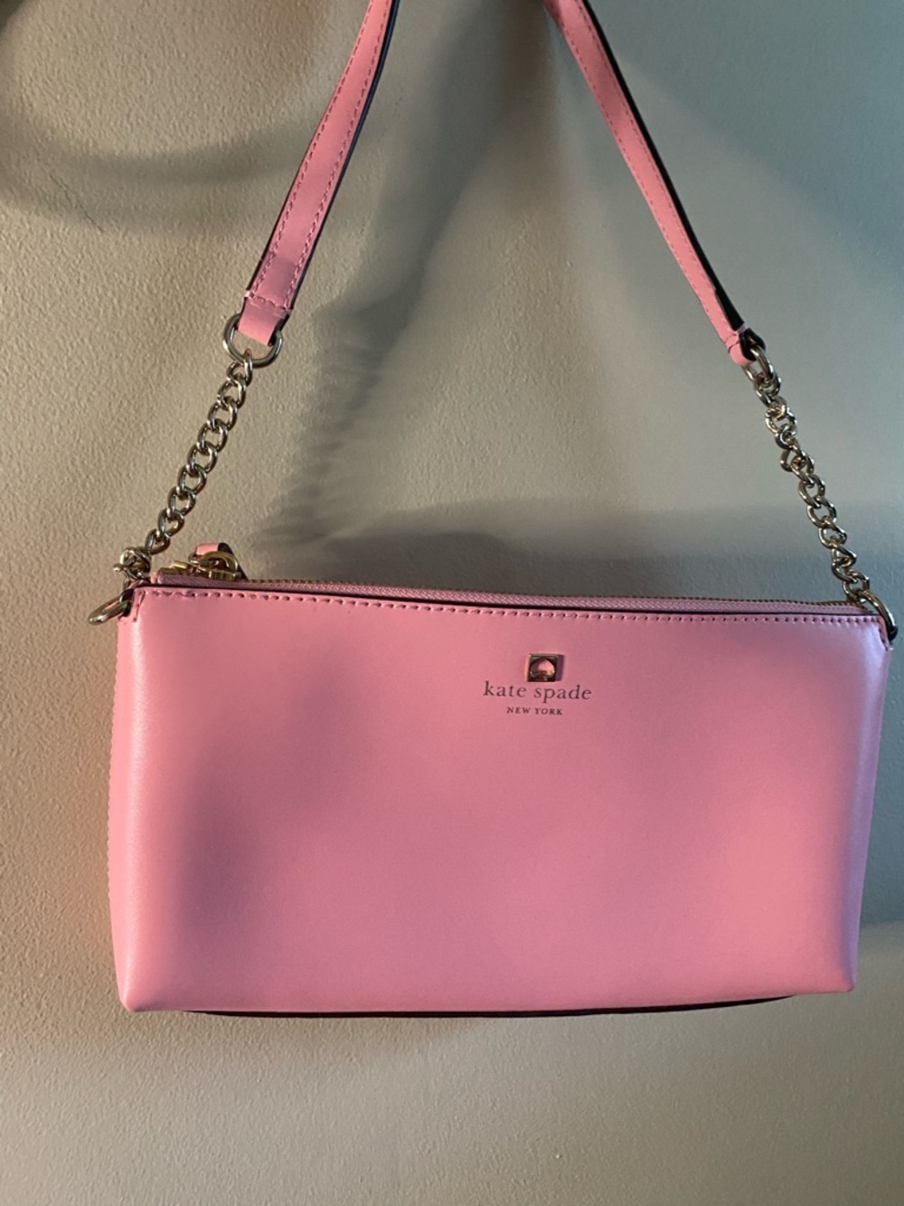 kate spade Pink Leather Shoulder Bag with Gold Chain Strap